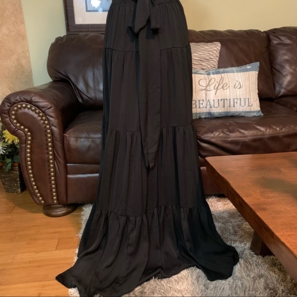 LULUS | Black Convertible Halter Maxi Dress M NWT - Picture 8 of 14